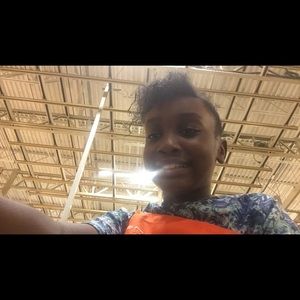 Meet your Posher, Brielle